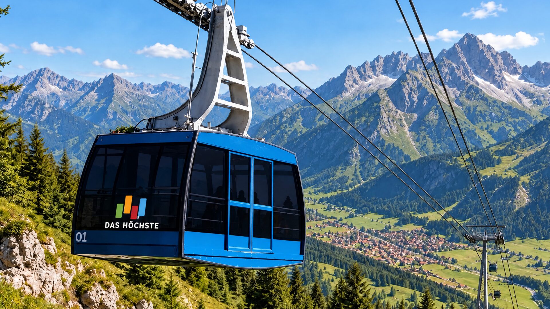 Bergbahn-Gondel schwebt über den grünen Allgäuer Bergen bei Oberstdorf – Bergbahn Unlimited inklusive